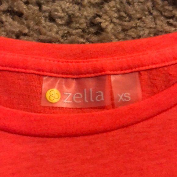 Zella gym shirt - Picture 2 of 2